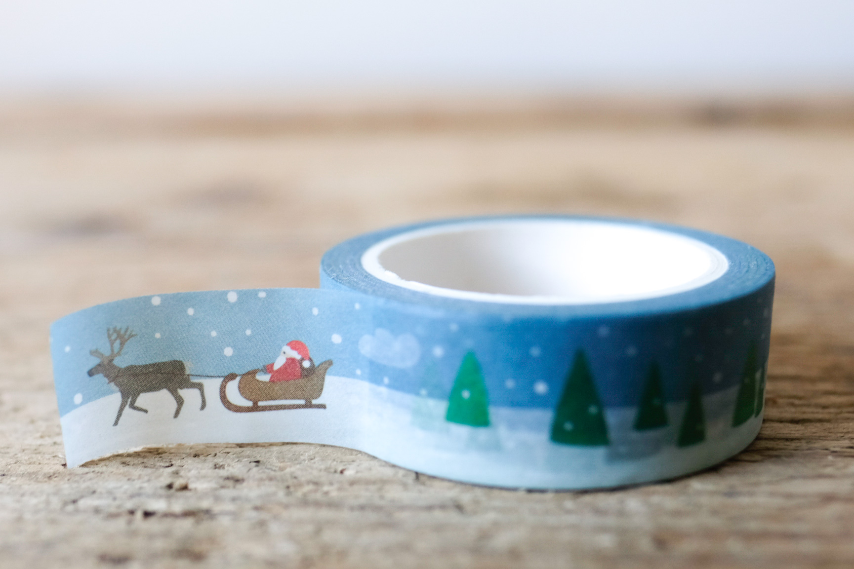 papersisters tape santa & reindeer in snow
